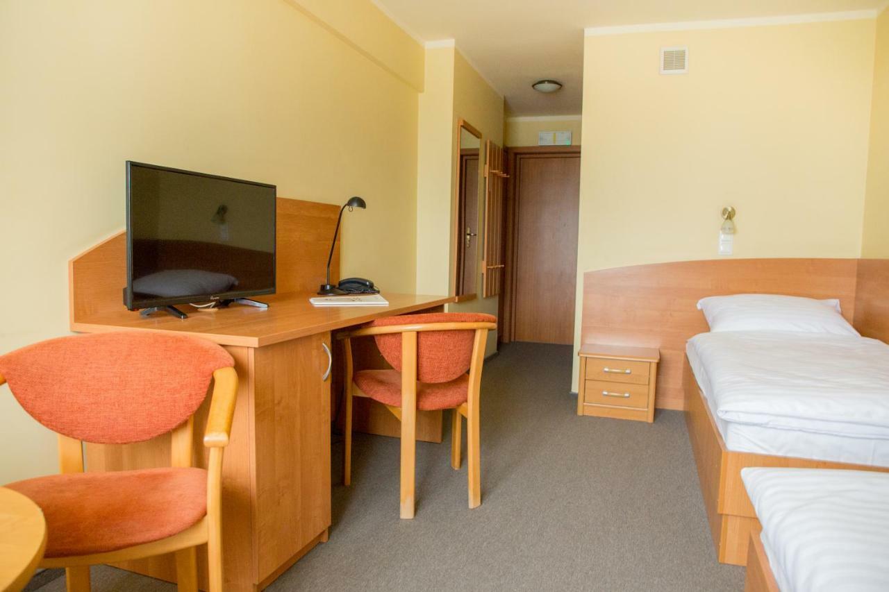Hotel Gorzow Gorzow Wielkopolski Bagian luar foto