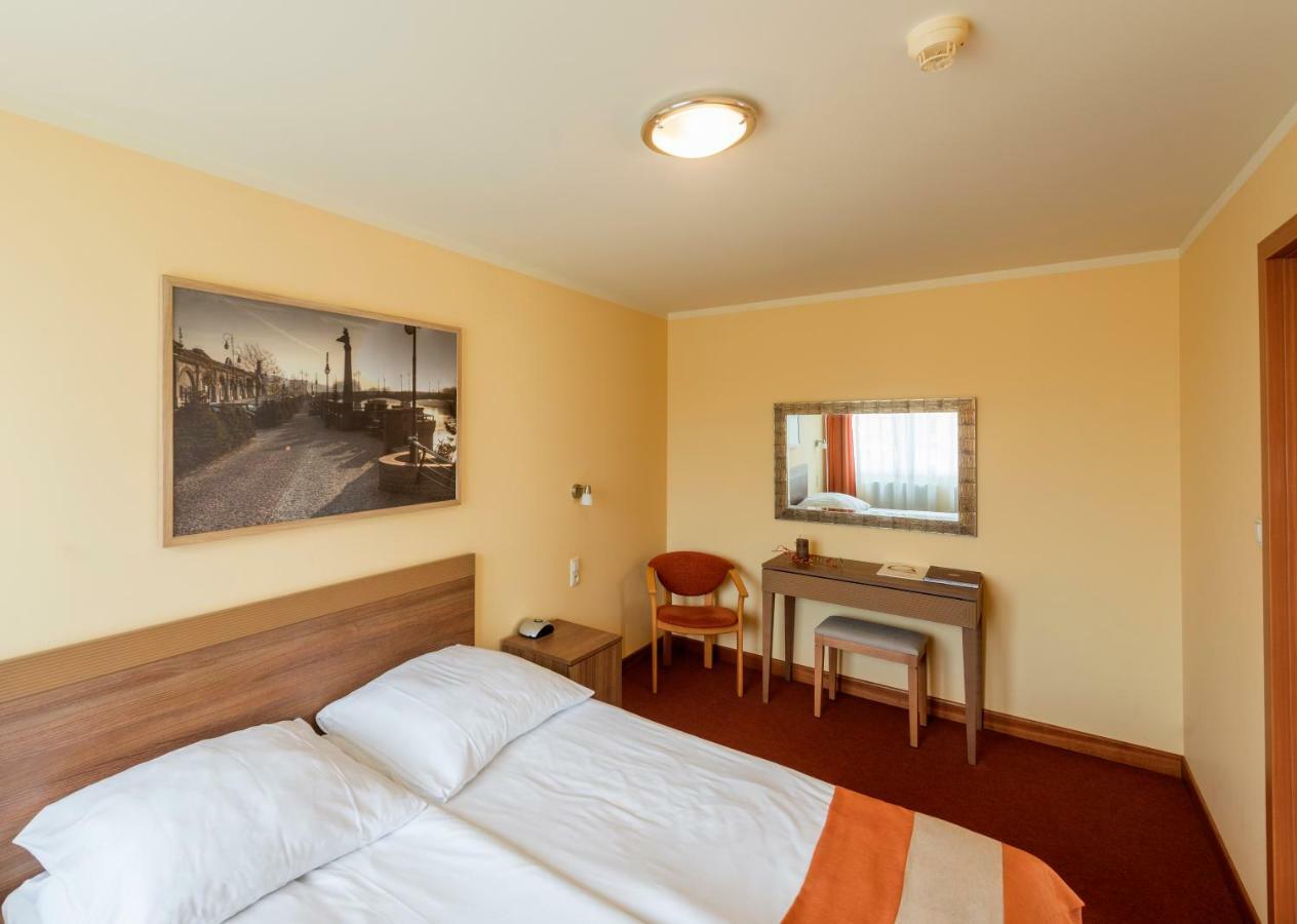 Hotel Gorzow Gorzow Wielkopolski Bagian luar foto